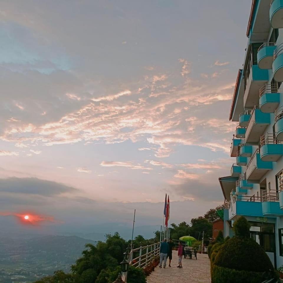 Bojinee Nagarkot Resort Exterior photo