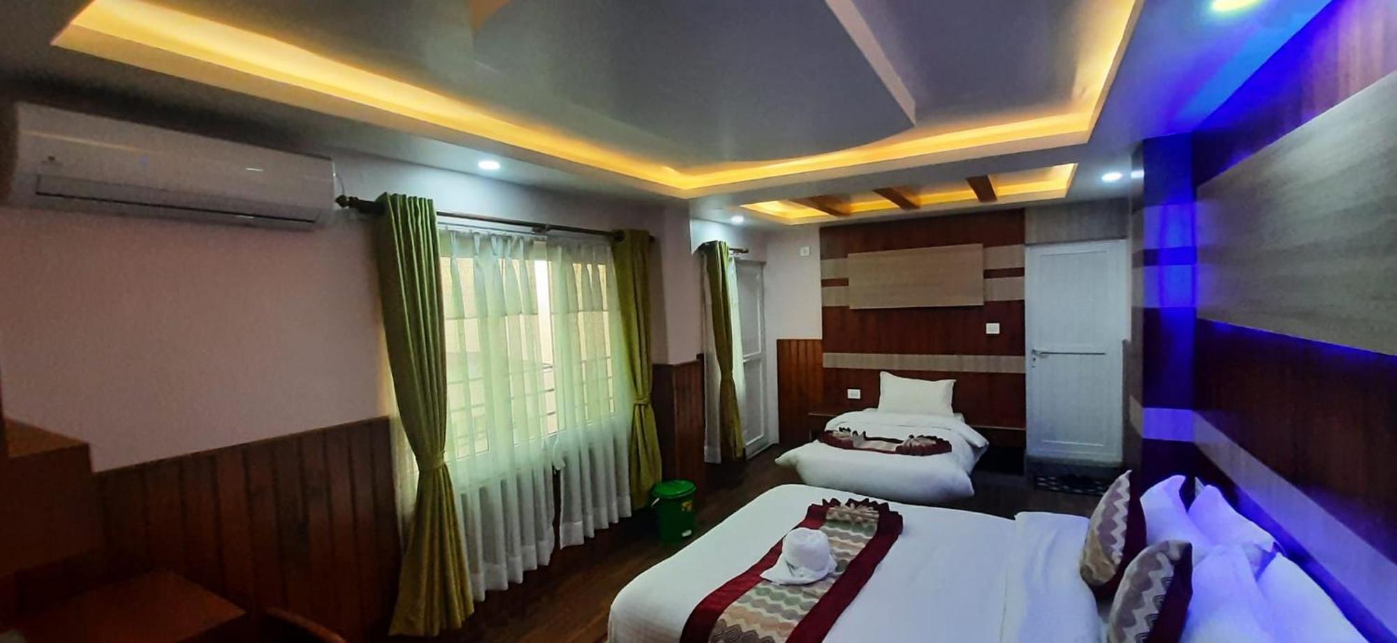 Bojinee Nagarkot Resort Exterior photo