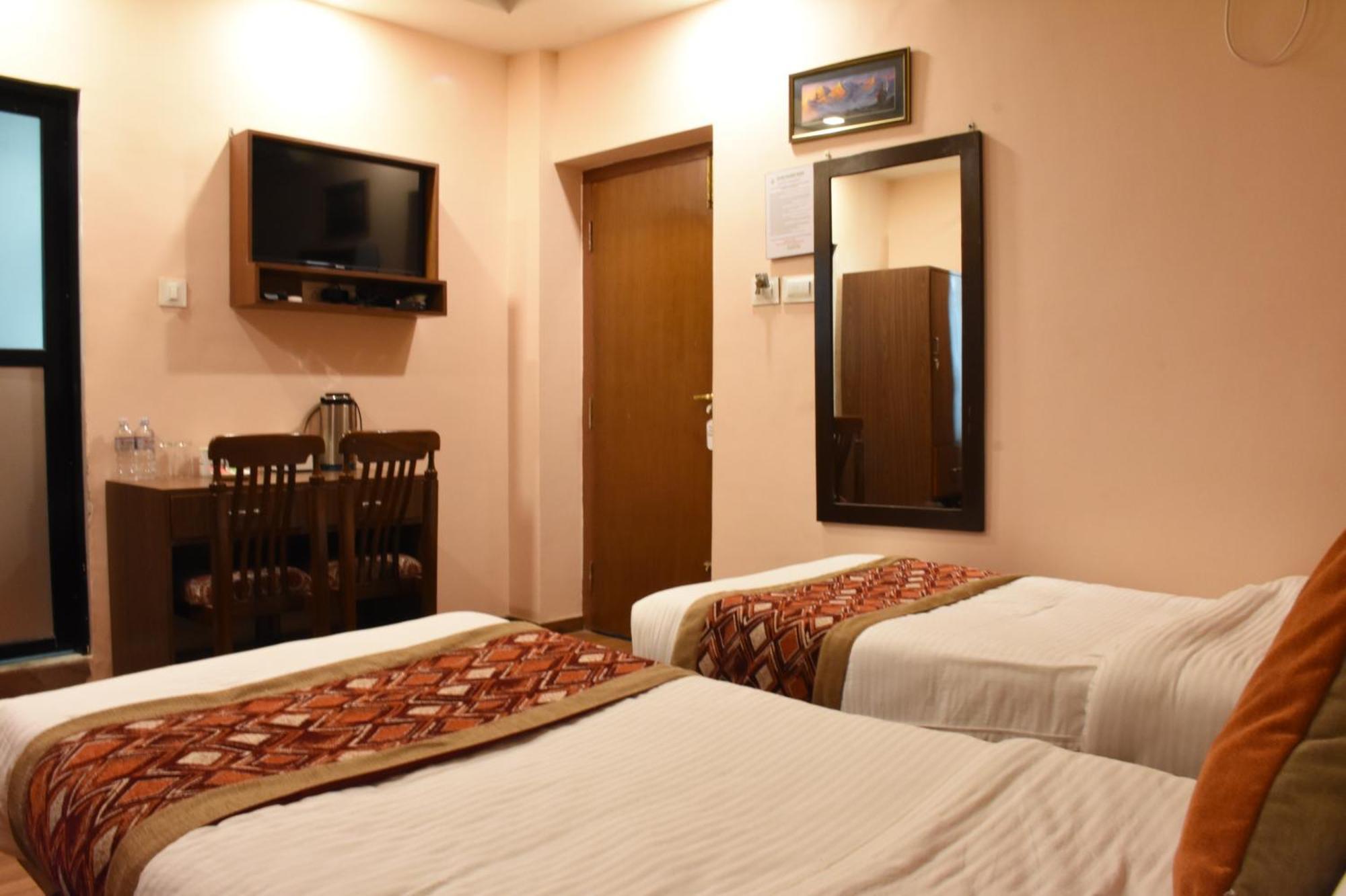 Bojinee Nagarkot Resort Exterior photo