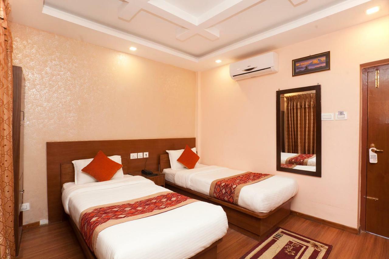 Bojinee Nagarkot Resort Exterior photo