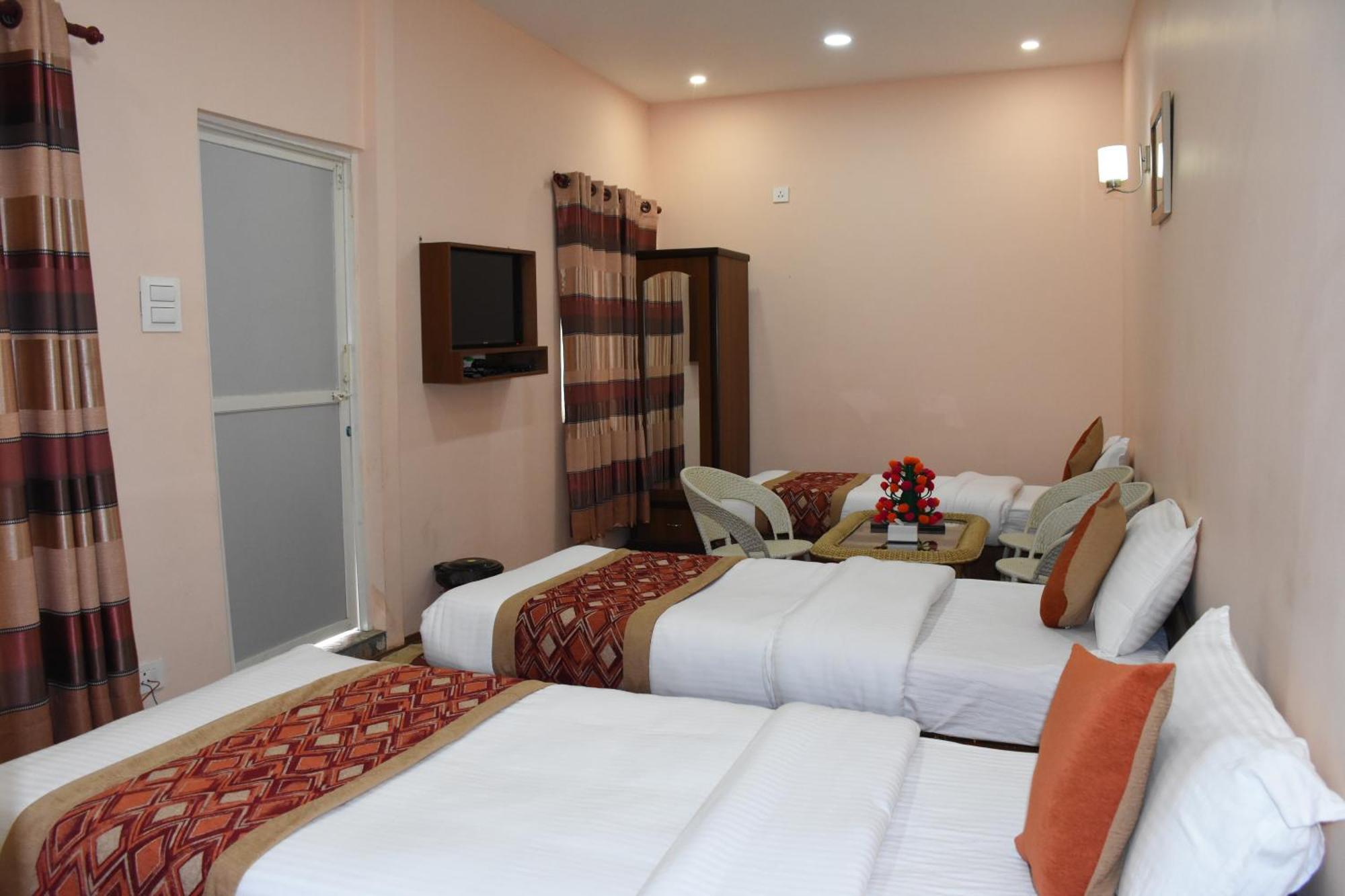 Bojinee Nagarkot Resort Exterior photo